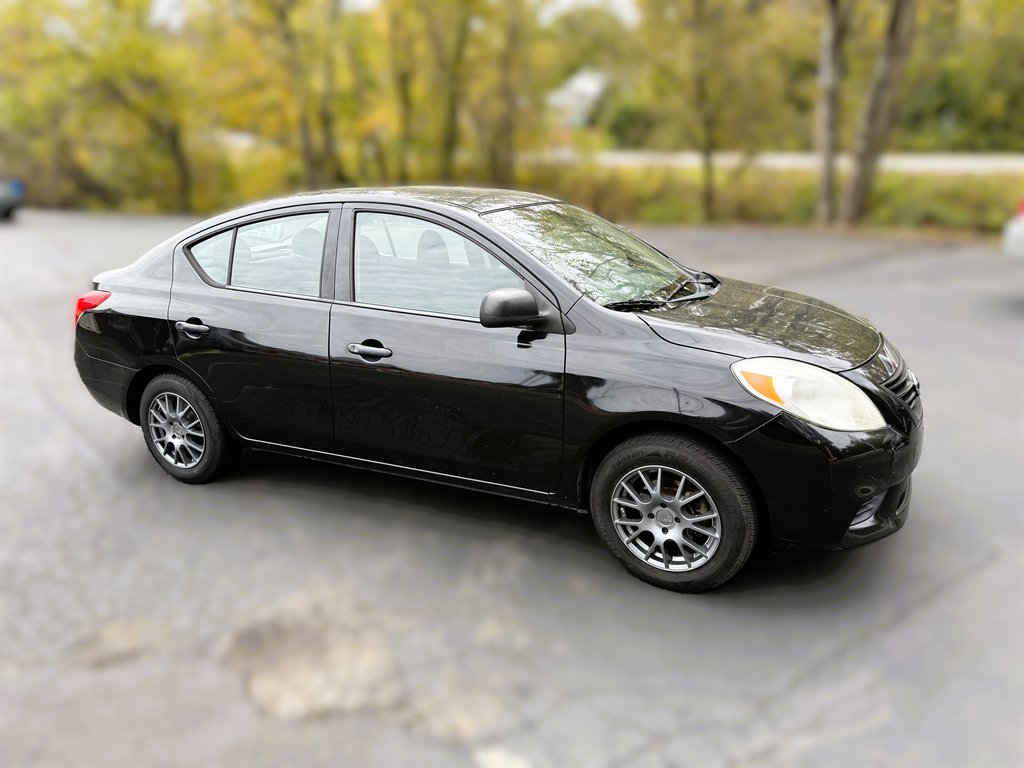 2014 Nissan Versa Sedan S